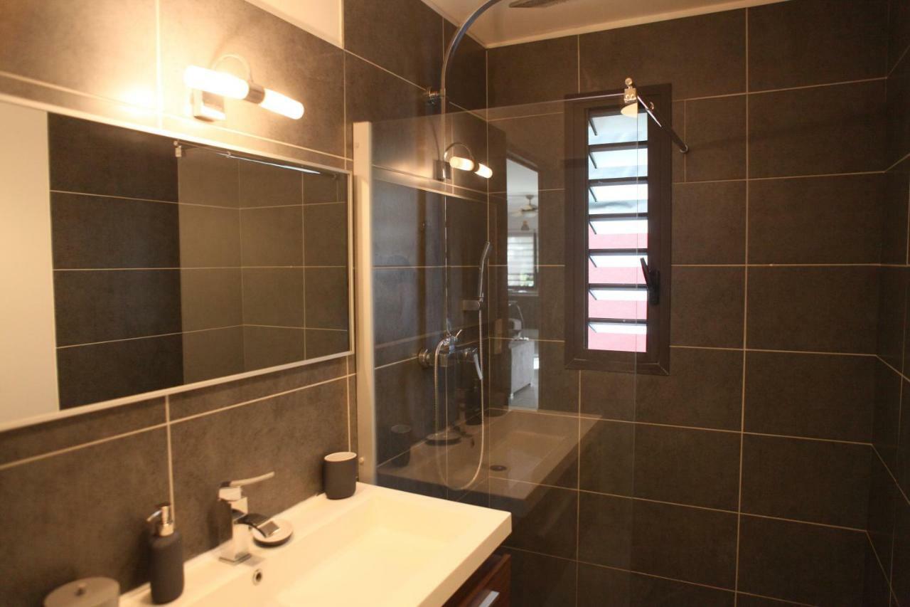 شقة 100 Rue Suffren سانت بيير المظهر الخارجي الصورة