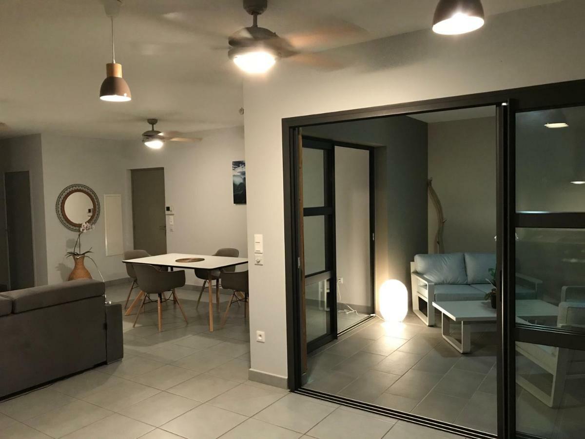 شقة 100 Rue Suffren سانت بيير المظهر الخارجي الصورة